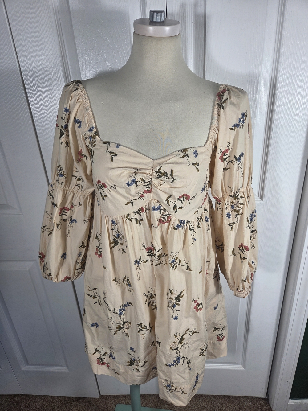 Anthropologie Embroidered Floral Peasant Babydoll Tunic Top Small Cottagecore
